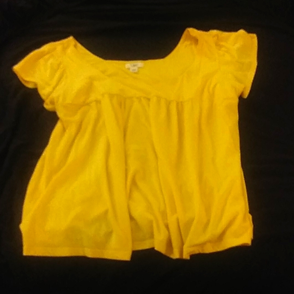 Womens scoop neck top